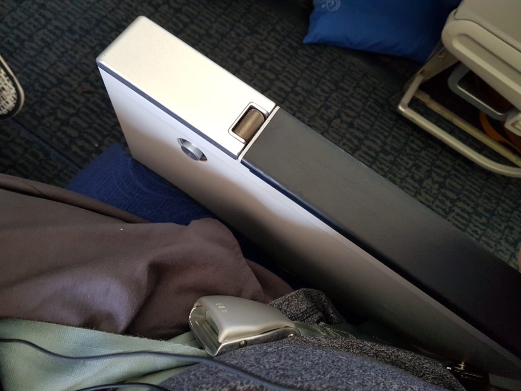 air china premium economy - seats